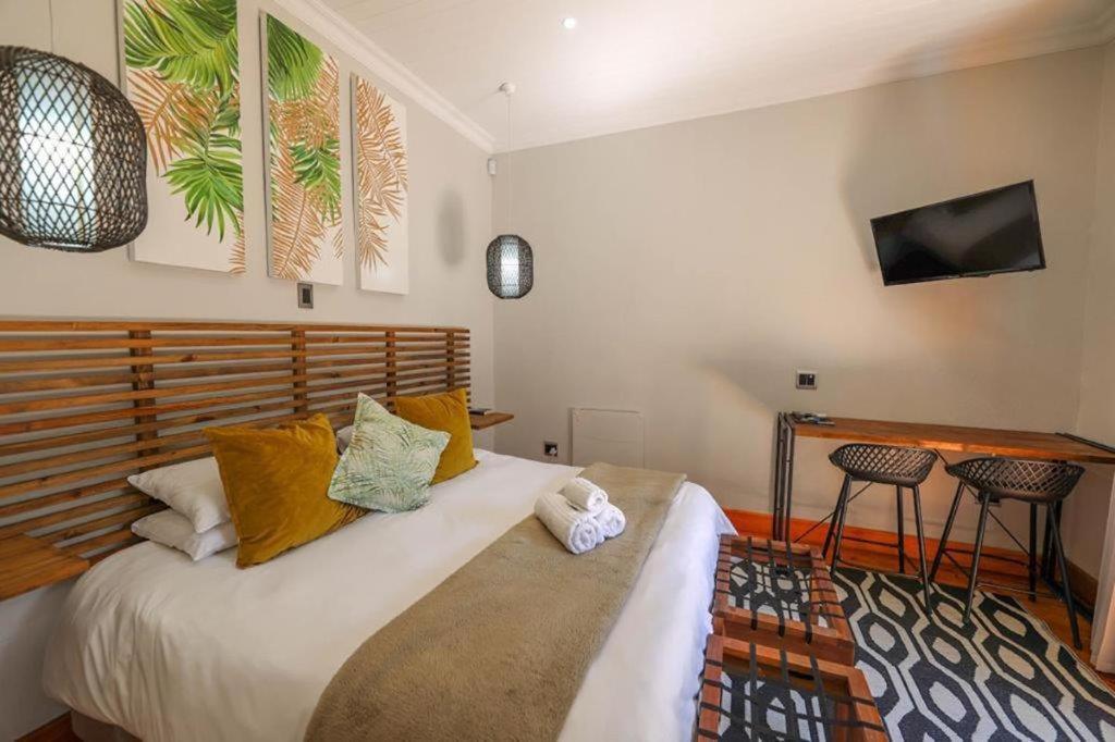Guest Suites On Connor Блоемфонтейн Екстериор снимка